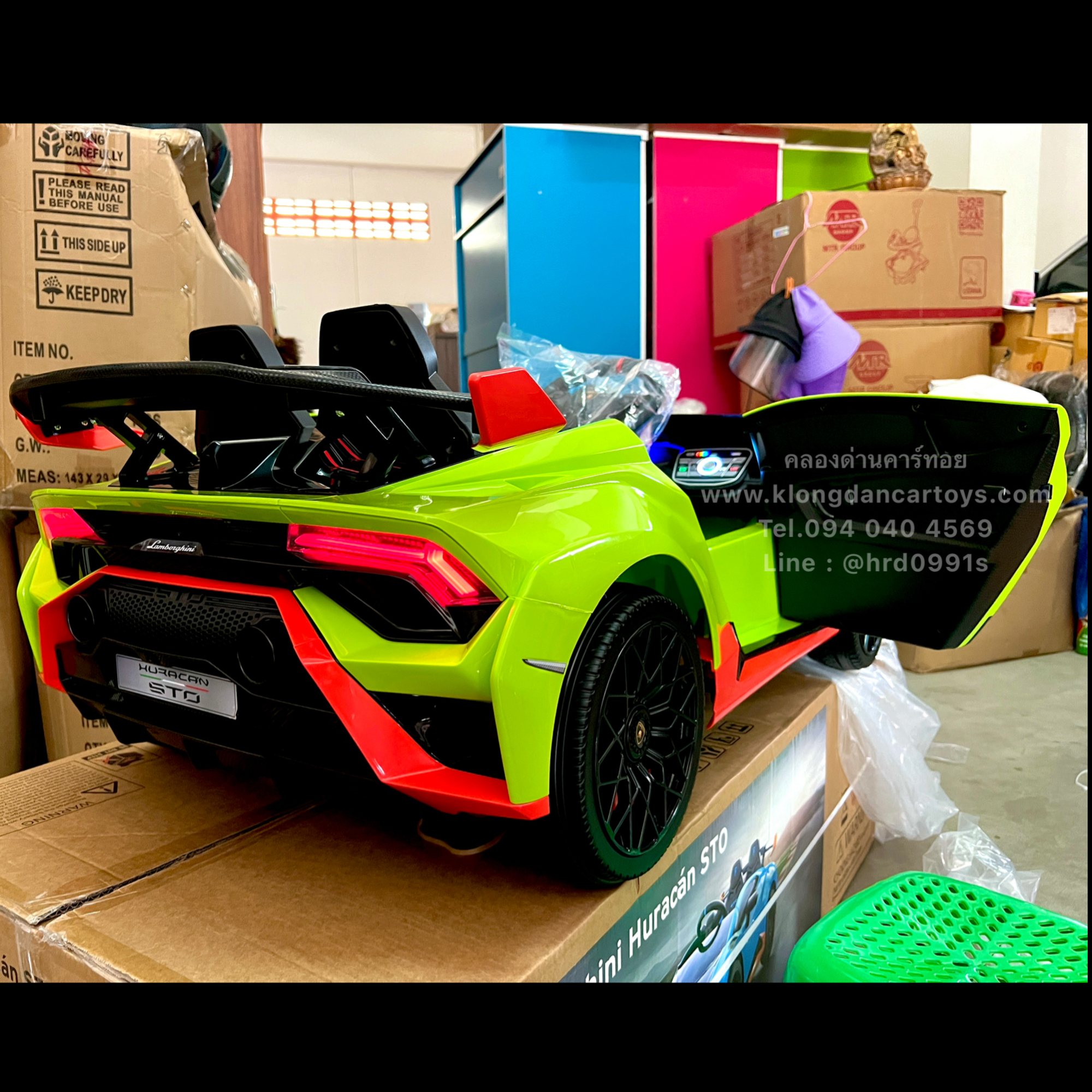 *ลิขสิทธิ์แท้*รถแลมโบกินีHuracanSTO*ดริฟได้, มอเตอร์แรง120W* (2มอเตอร์ แบต12v10a, มีโช้คนิ่ม, มีรีโมทบูลทูธ, เปิดประตูได้) สวยเท่ส์เครื่องแรงจัด