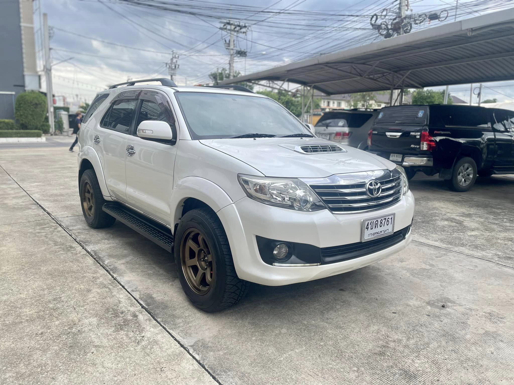 Toyota Fortuner Champ 3.0V VN Turbo เกียร์ออโต้ ปี2012 2012