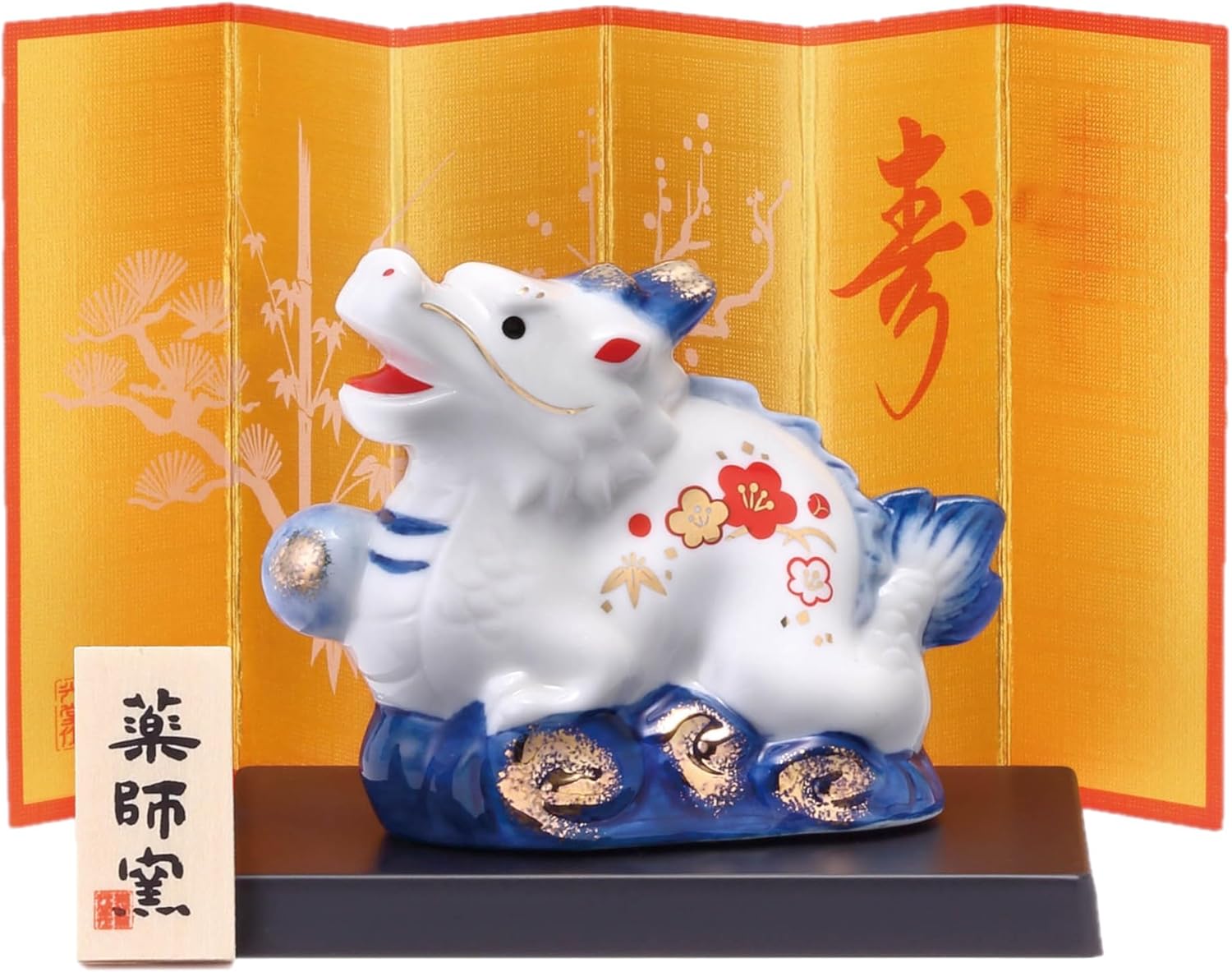 [PRE-ORDER] มังกรขาว ถือลูกแก้ว ฐานสีน้ำเงิน ของมงคลญี่ปุ่น ฮวงจุ้ยโต๊ะทำงาน เสริมโชคลาภ ปีมังกร นำเข้าจากญี่ปุ่น Small Blue Dragon Zodiac 2024