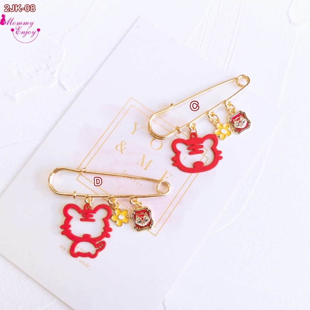 เข็มกลัดติดชุด เข็มกลัดคนท้อง ติดเพื่อความสวย หรือติดเพื่อความเชื่อก็ได้ น่ารักลงตัว set big cat