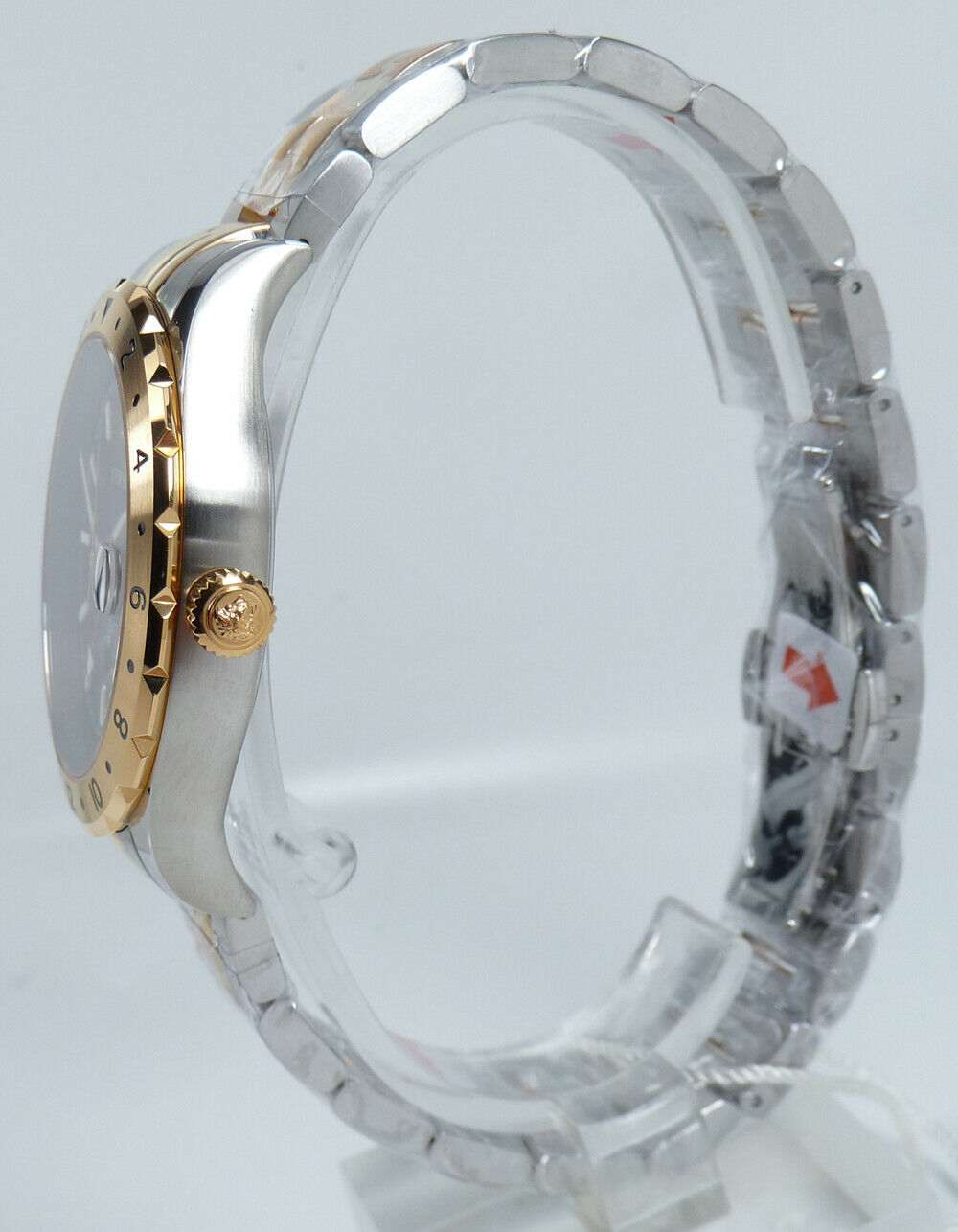 Versace V11040015 นาฬิกาผู้ชาย Hellenyium GMT Quartz Swiss Made Men's Watch