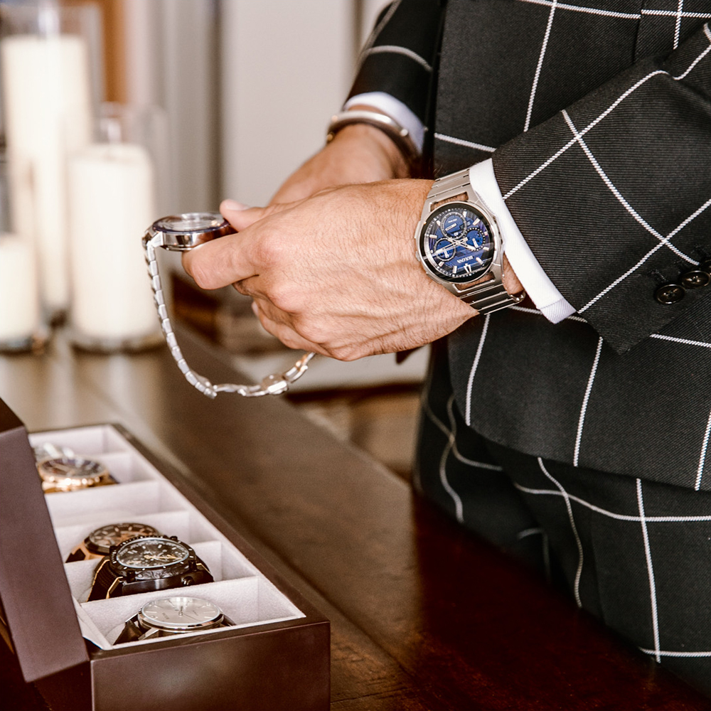 Bulova 96A205 นาฬิาผู้ชาย Curv Chronograph Men's Watch