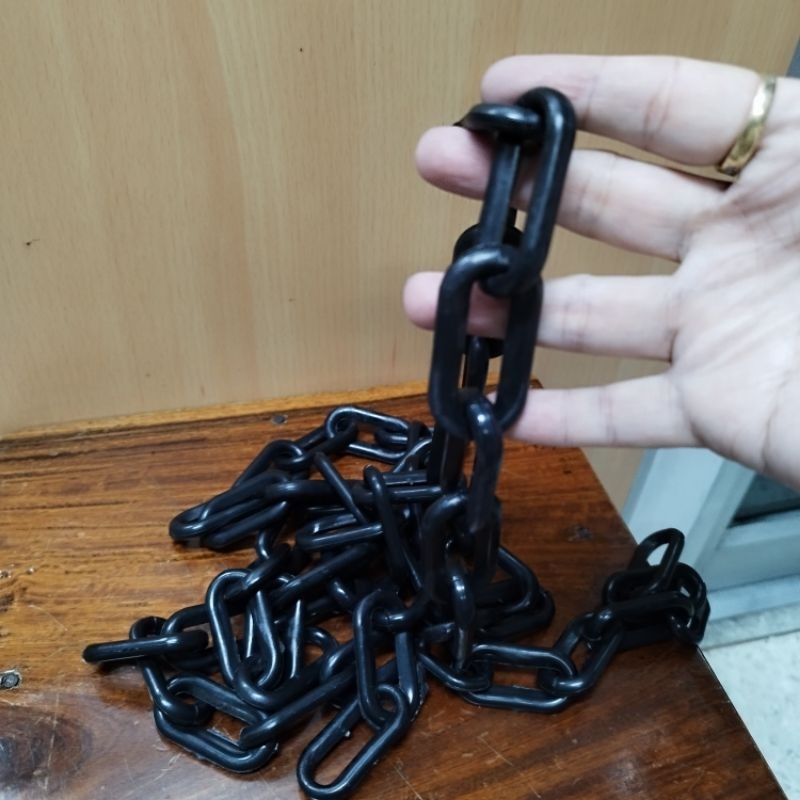 โซ่ พลาสติก ความยาว 2 เมตร สีดำ สำหรับรัดของ