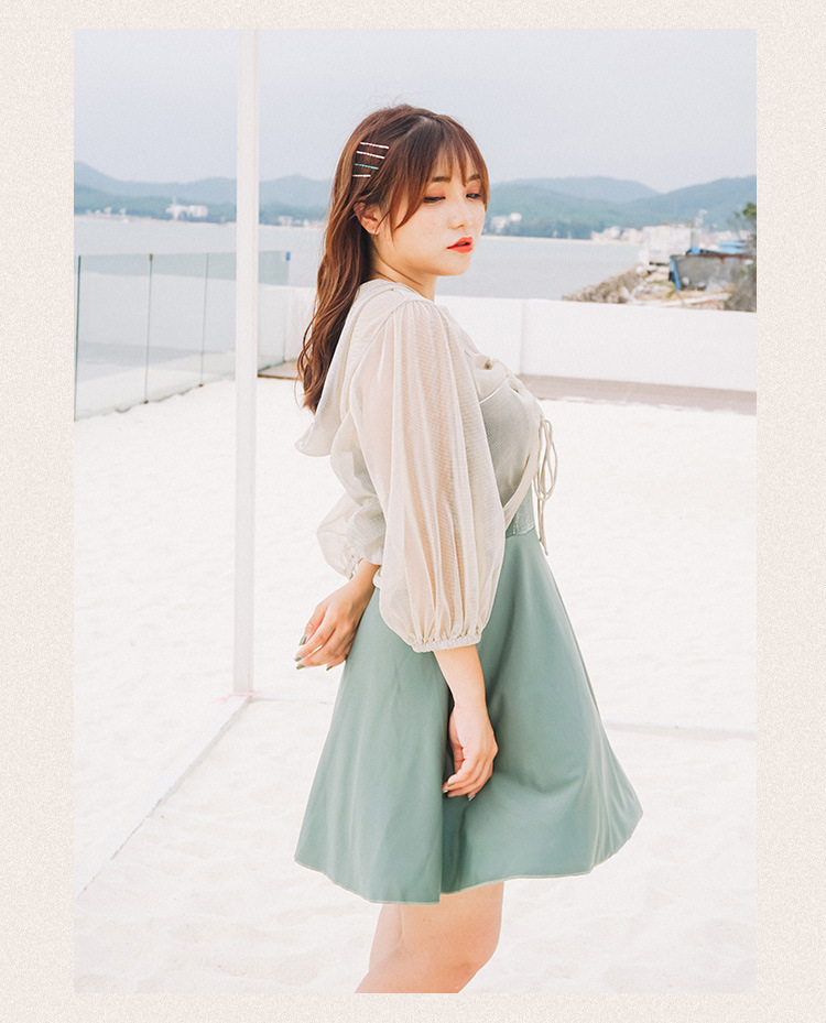 ชุดว่ายน้ำคนอ้วน 5xl พร้อมส่ง :ชุดว่ายน้ำไซส์ใหญ่ชุดเที่ยวทะเลสีเขียวสายไขว้ด้านหลังมาพร้อมเสื้อคลุม มีกางเกงขาสั้นใส่ด้านในแบบสวยน่ารักมากๆจ้า :รอบอก38-48นิ้ว เอว34-44นิ้ว สะโพก42-52นิ้ว เสื้อคลุมรอบอกกว้าง 48นิ้ว