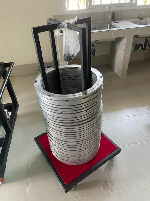 รถเข็นลซี่ซูซาน,รถเข็นจานหมุน,เสาเดียว รถเข็นเก็บจานหมุน 18 นิ้วใส่ได้ 60 วง ขนาด 59X59 cm.สูง 125 cm. Lazy susan trolley Steel 懒惰的苏珊 旋转玻璃餐桌 中式旋转玻璃桌套装 Trp.Lazysusanthai