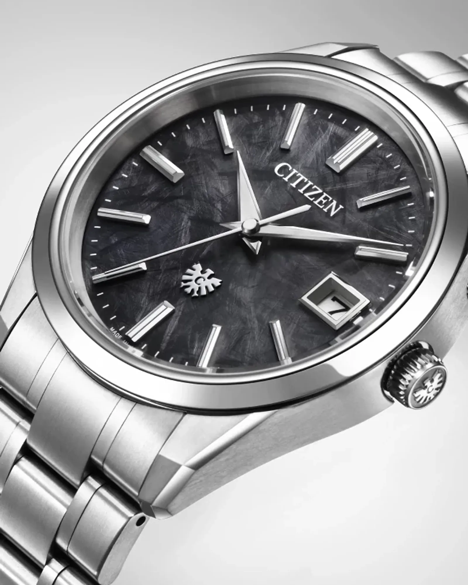 Citizen AQ4100-57E นาฬิกาผู้ชาย The CITIZEN Super Titanium™ Eco-Drive Men's Watch