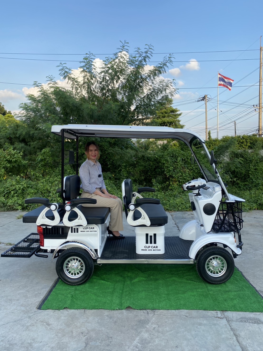 รถไฟฟ้า 4 ล้อ 6 ที่นั่ง (คนไซส์ใหญ่) รุ่น M-01ฺB BIG PLUS ยี่ห้อ CLP CAR ขับแฮนด์บิด