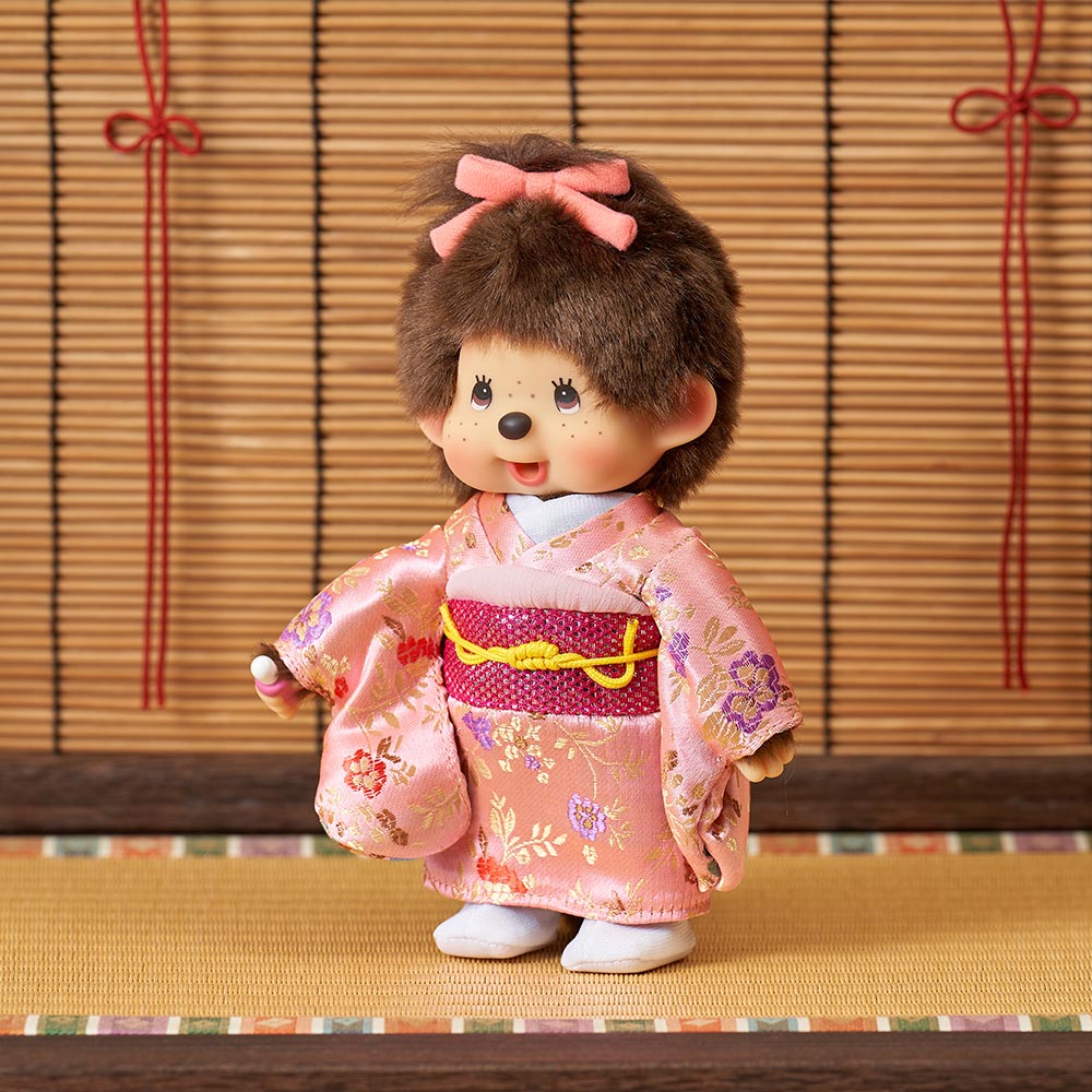 [PRE-ORDER] ตุ๊กตา ม่อนชิชิ กิโมโน สีชมพู Size S ม่อนชิชิจัง Monchhichi 14 x 8 x 21 cm นำเข้าจากญี่ปุ่น オリジナル お着物モンチッチ 女の子（ピンク） IPM-17-Z