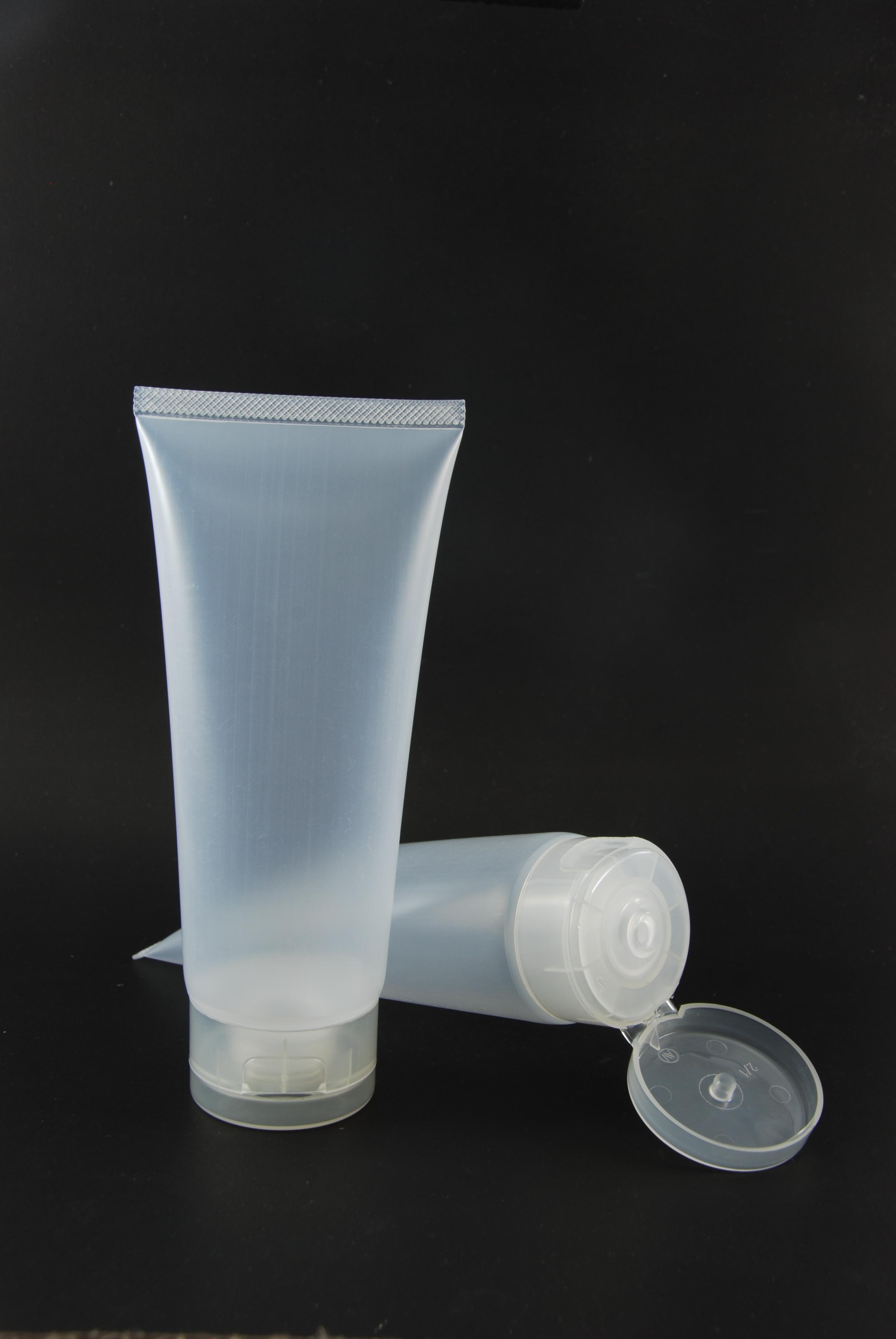 หลอดโฟม 100 กรัม สี ขาวใส แพคละ 10 ใบ