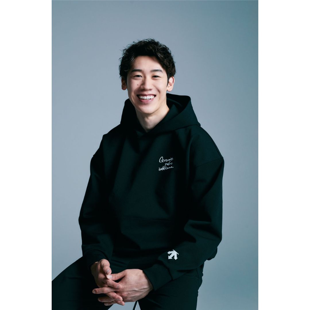 [PRE-ORDER] เสื้อยูกิ DESCENTE สีดำ Ishikawa Yuki original Sweatshirt เสื้อฮู้ด official ยูกิ อิชิคาวะ นำเข้าจากญี่ปุ่น 石川祐希選手 オリジナルスウェット