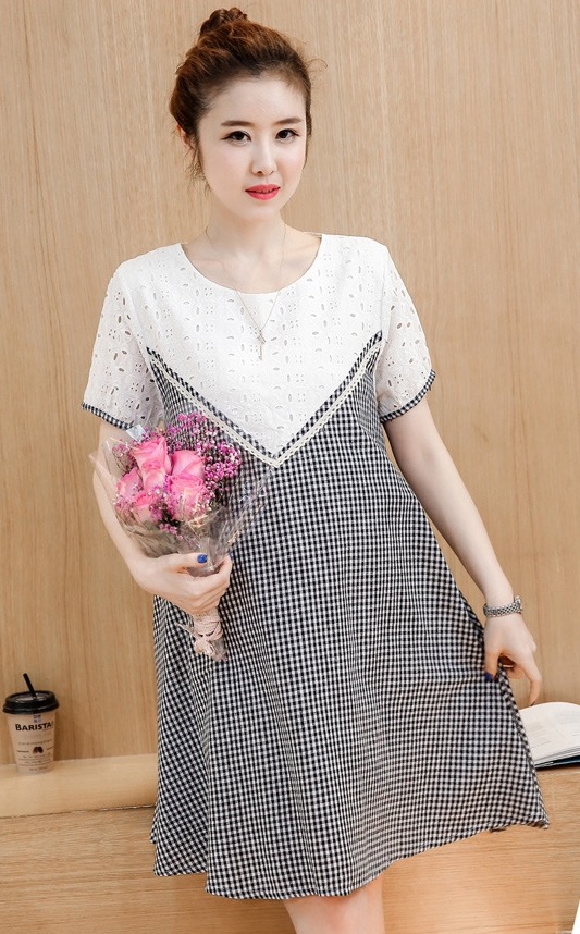 ชุดคลุมท้องแฟชั่น ด้านบนลูกไม้ ลำตัวลายสก๊อต รอบท้องใหญ่ มีเชือกผูกปรับขนาดครรภ์ M,L,XL,XXL