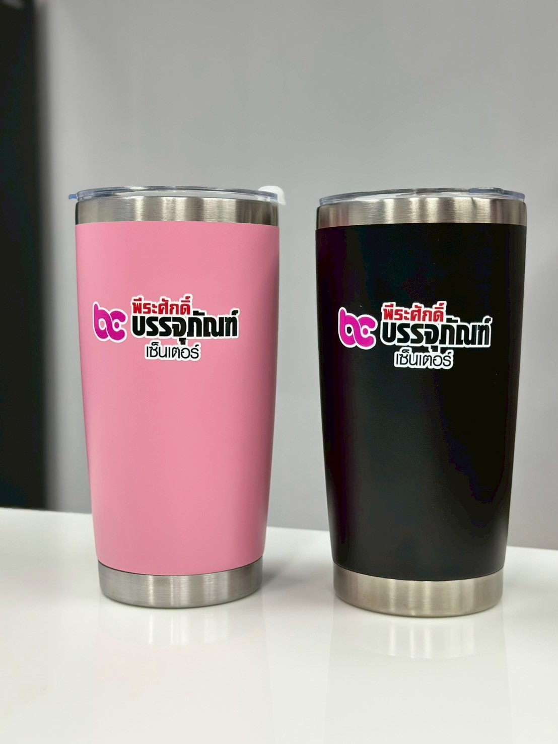 ผลงานแก้วพรีเมี่ยมพร้อมโลโก้