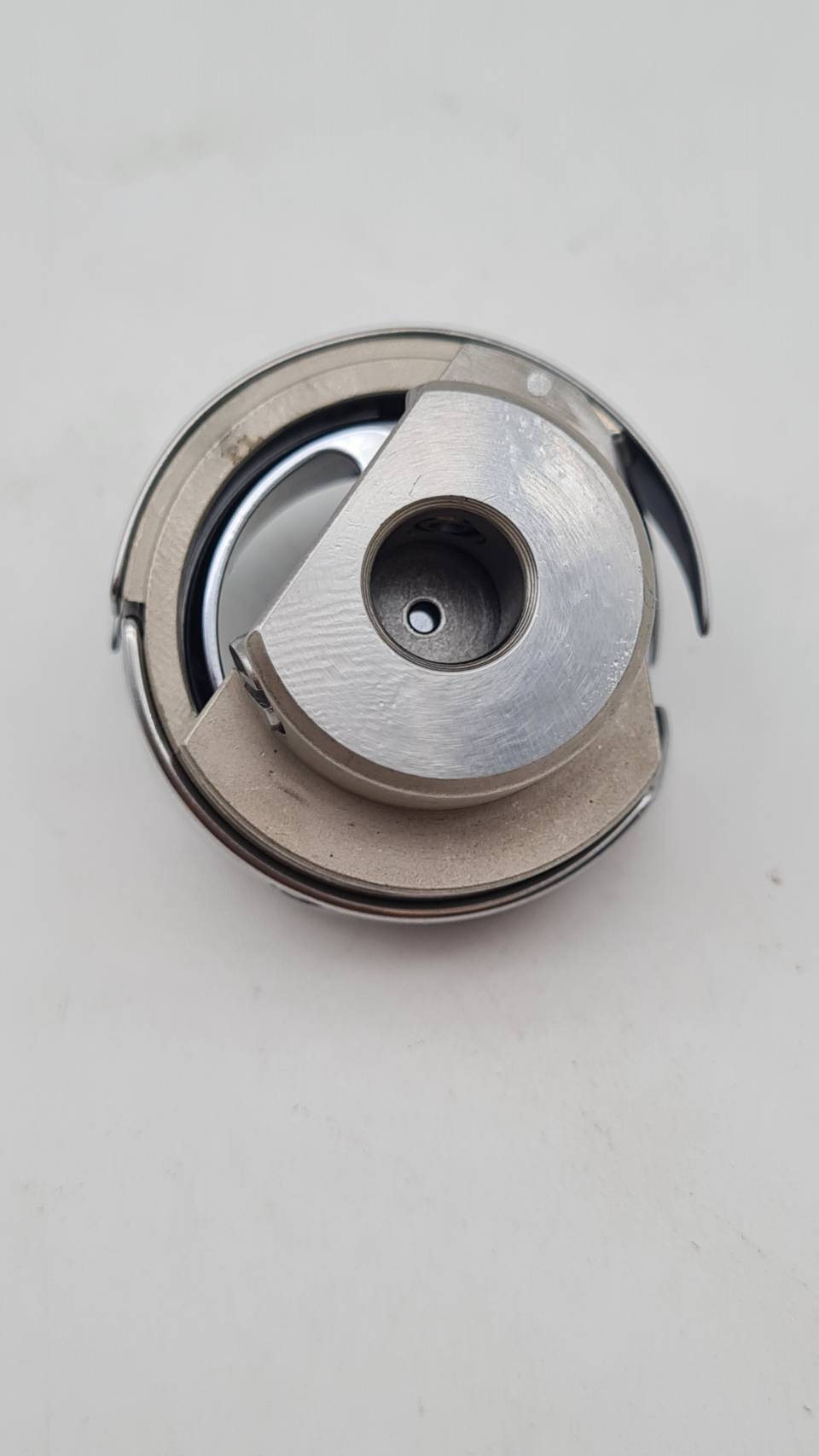 โรตารี่จักรเย็บผ้าอุตสาหกรรมของแท้ สำหรับงานผ้าบาง DHS-73.94Bใช้งานดีด้ายไม่กระโดด ติดตั้งได้ง่าย