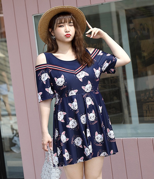 ชุดว่ายน้ำคนอ้วน วันพีช พร้อมส่ง :ชุดว่ายน้ำไซส์ใหญ่สีน้ำเงินแต่งลายแมวเว้าไหล่ มีกางเกงขาสั้นใส่ด้านในแบบสวยน่ารักมากๆจ้า :7xl รอบอก48 - 58 นิ้ว เอว 44 - 54 นิ้ว สะโพก 46 - 58 นิ้ว // 9xl รอบอก56 - 68 นิ้ว เอว50 - 64 นิ้ว สะโพก 50 - 66 นิ้ว