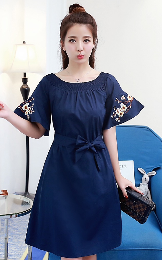 ชุดคลุมท้องแฟชั่นเกาหลี ใส่ได้หลายแบบ แขนกระดิ่ง ปักดอกไม้ น่ารักมาก M L XL XXL