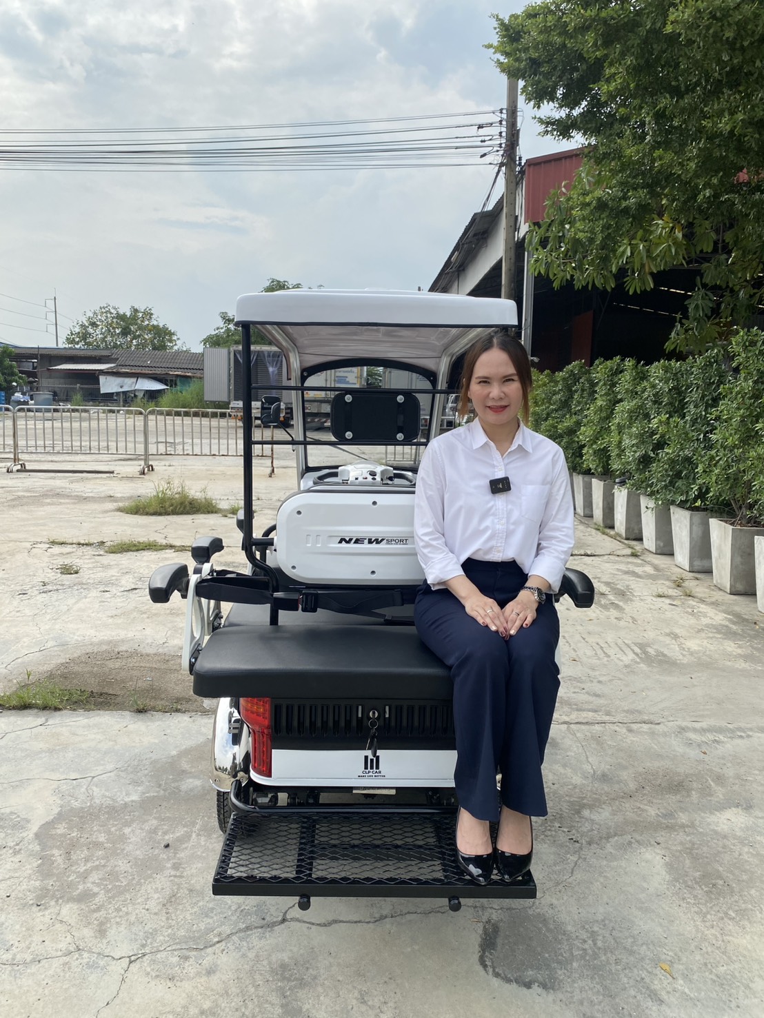 รถไฟฟ้า 4 ล้อ 6 ที่นั่ง (คนไซส์ใหญ่) รุ่น M-01ฺB BIG PLUS ยี่ห้อ CLP CAR ขับแฮนด์บิด