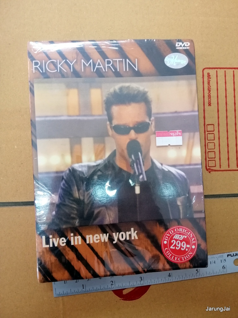 dvd richy martin live in new york living la vida loca concert dvd aps