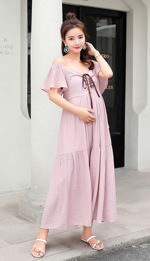 เดรสคลุมท้องแฟชั่นยาว คอวีด้านหลังเป็นสม๊อค ผูกช่วงอก แขนระบาย น่ารักมาก M L XL,XXL