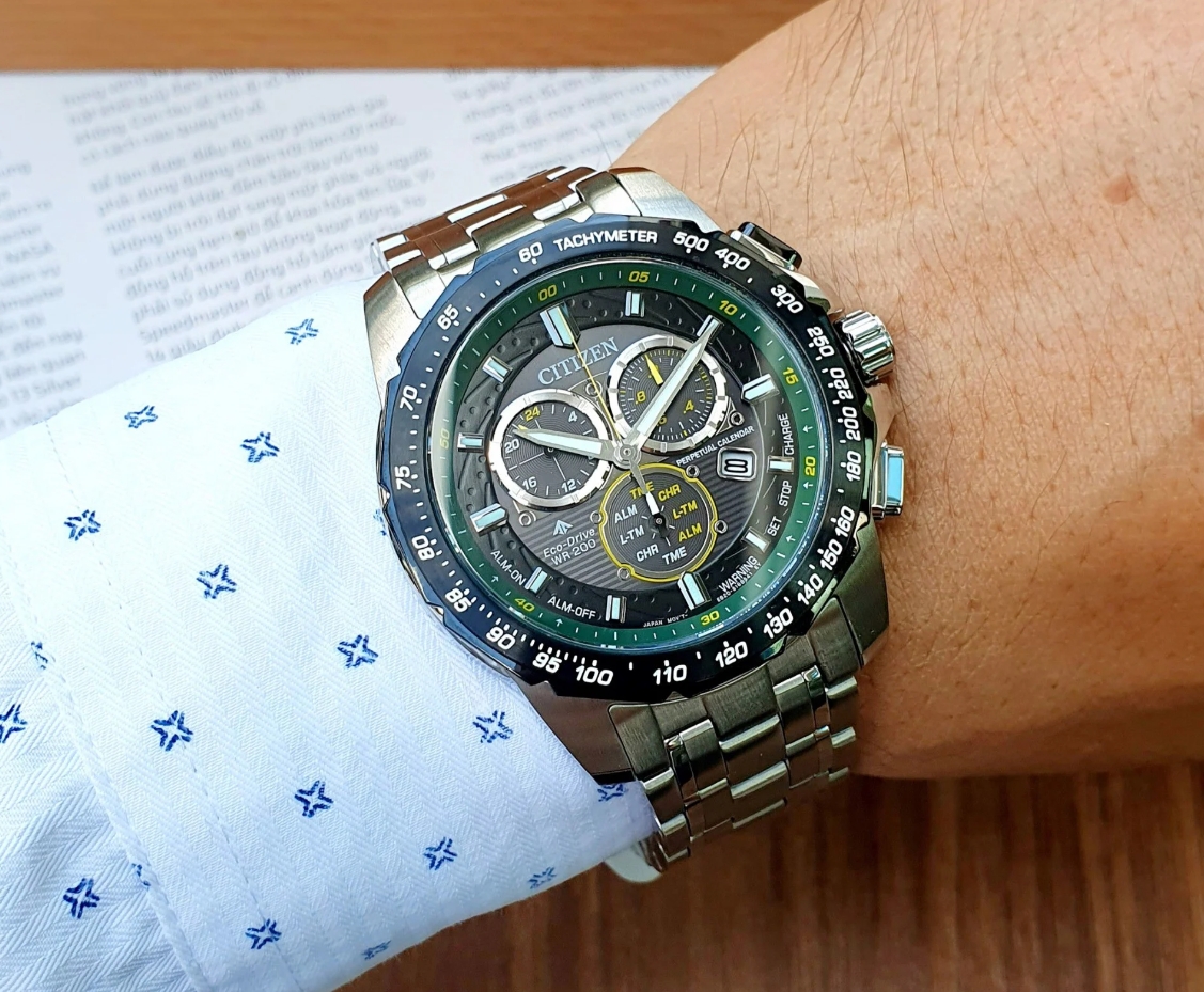Citizen BL5578-51E นาฬิกาผู้ชาย Promaster MX Perpetual Calender Eco-Drive Men's Watch