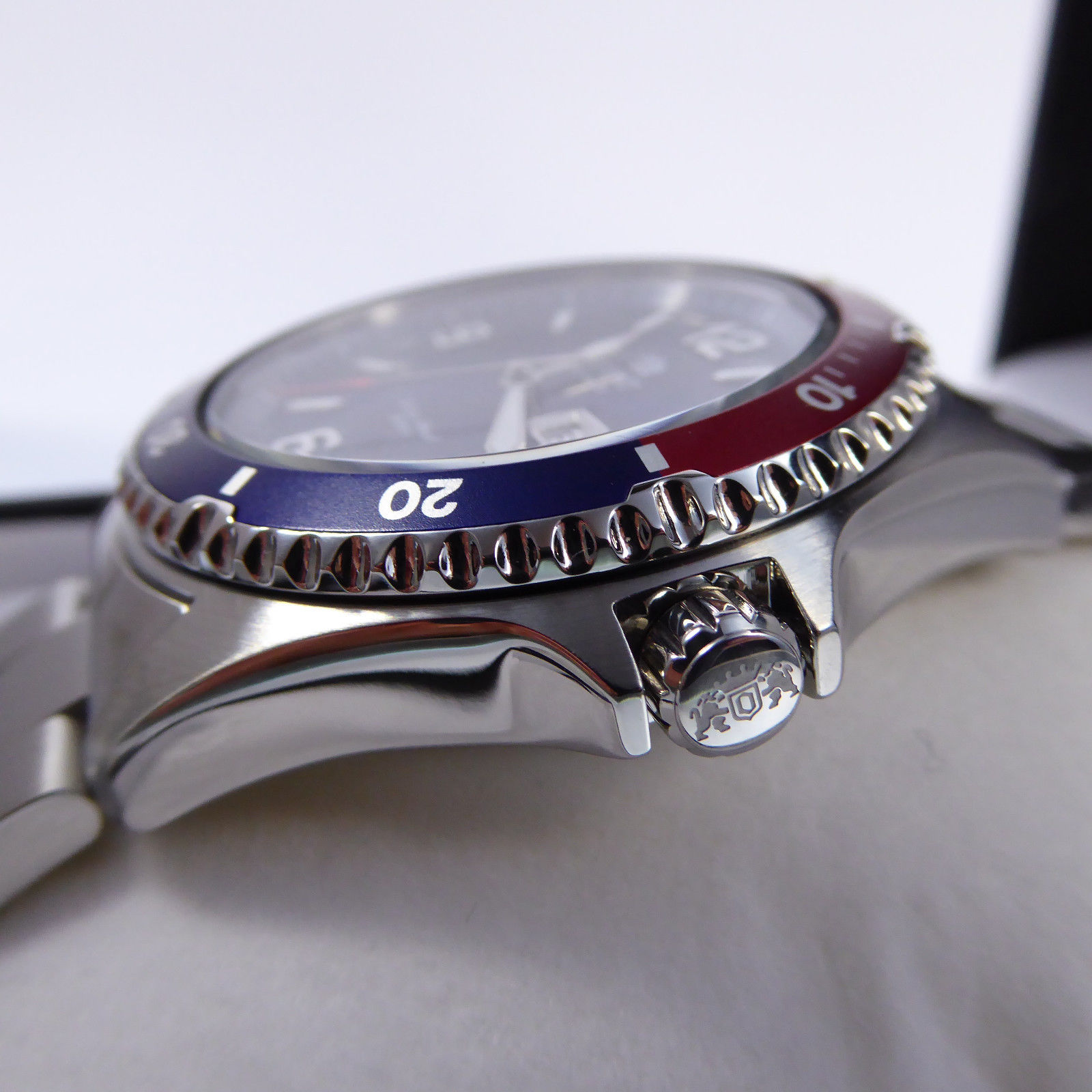 Orient AA02009D3 นาฬิกาผู้ชาย Mako II Automatic Diver’s 200m Men's Watch