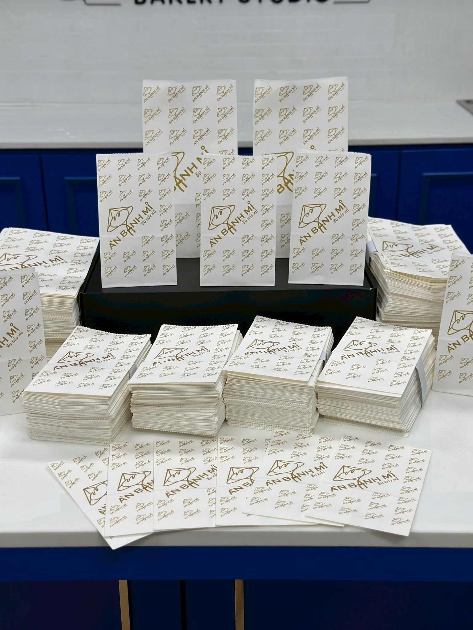 ผลงาน ซองขนมพิมพ์โลโก้