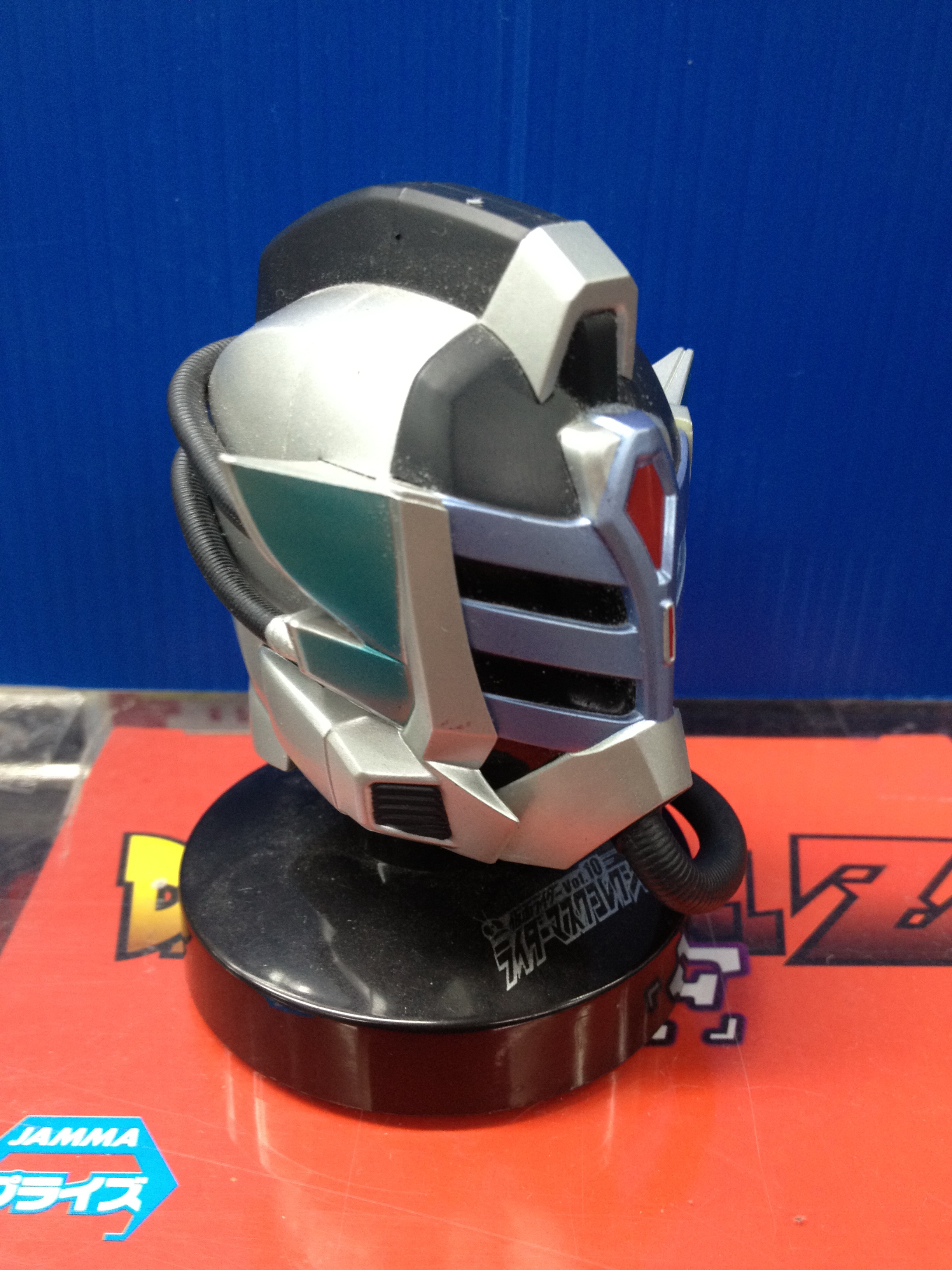 Masked Rider Collection 1/6 - Kamen Rider Drake Mask Form