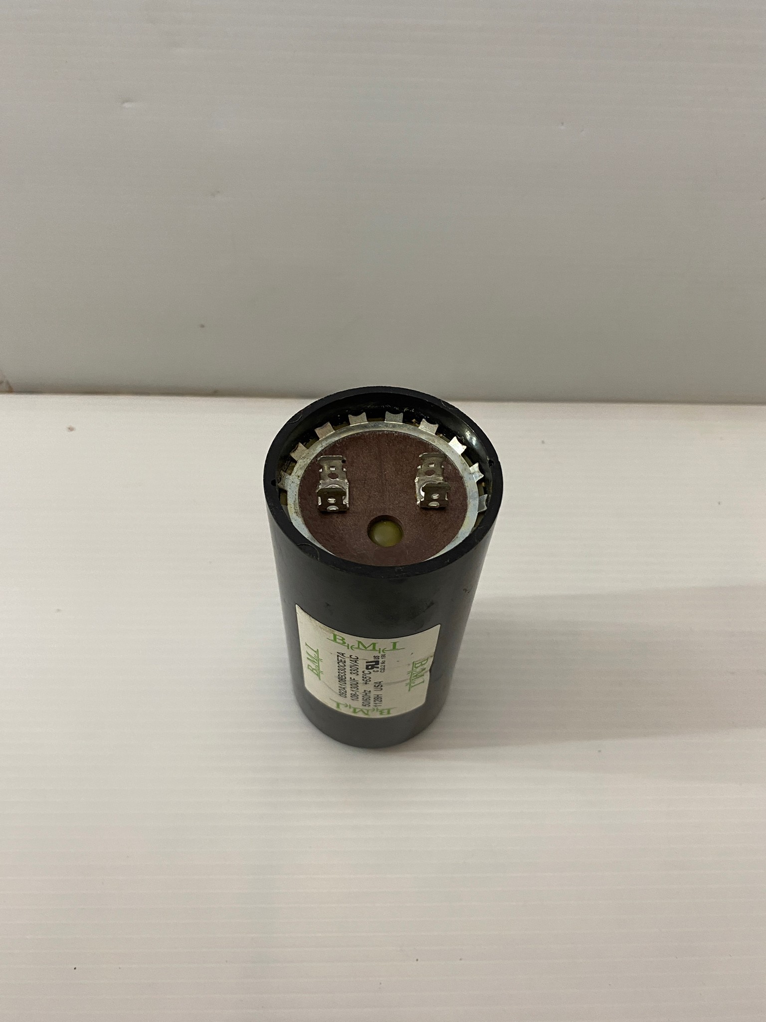 คาปาซิเตอร์ (คอนเดนเซอร์) 108-130uFx330v. B.M.I.แท้