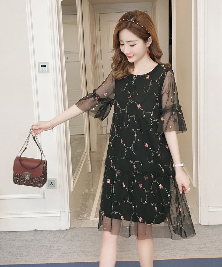 ชุดคลุมท้องเปิดให้นมแฟชั่น ผ้าชีฟอง ช่วงแขนซีทรู เปิดให้นมแนวนอน ลายดอกไม้ M L XL XXL