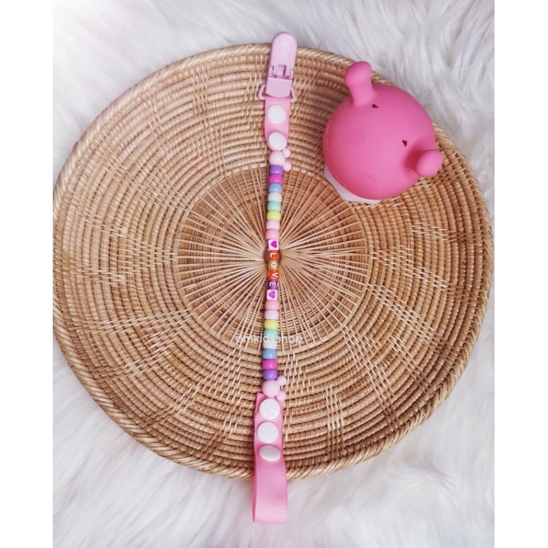 สายคล้องยางกัด ลายเลิฟ สายคล้องกันหล่น