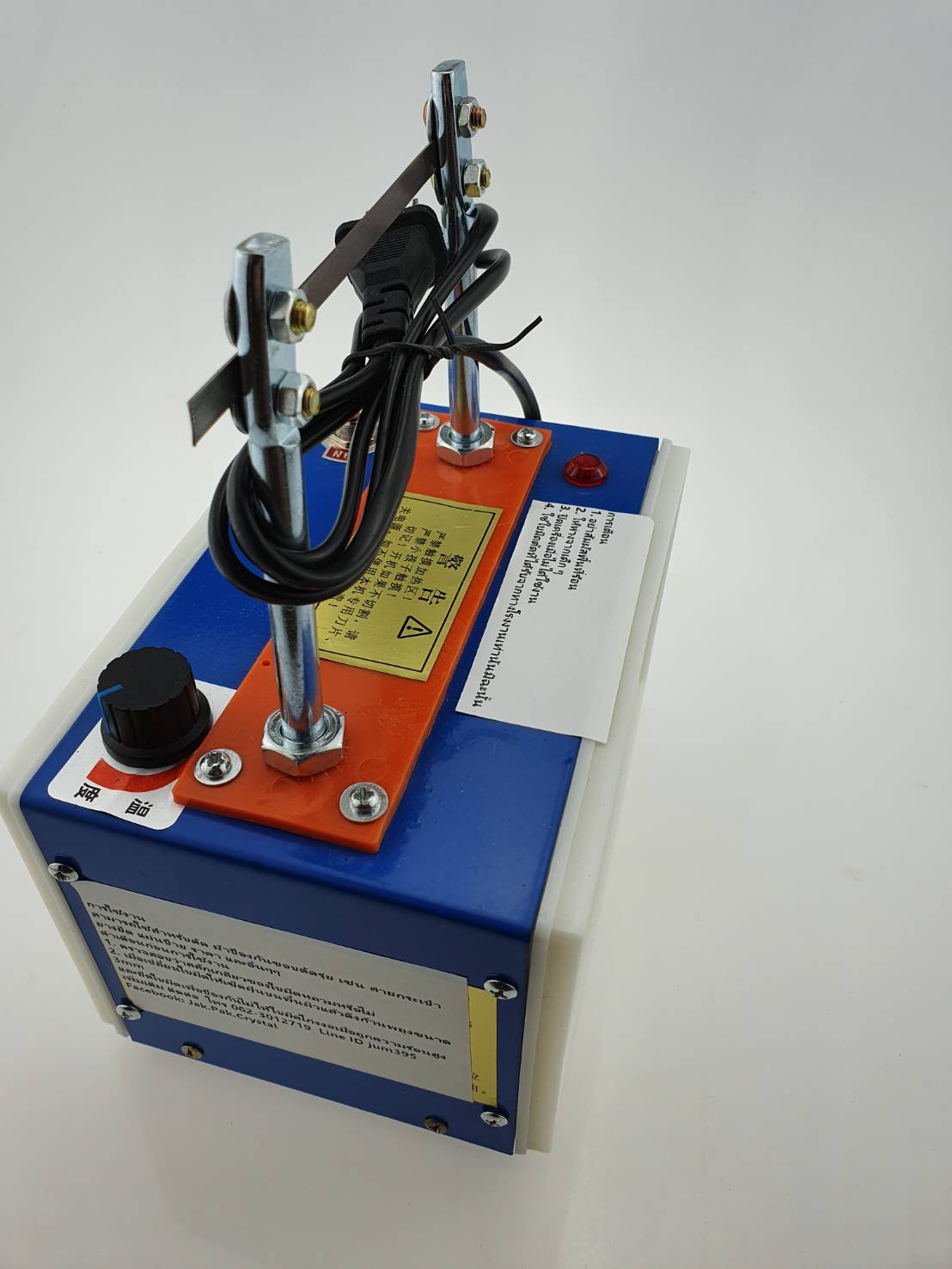 เครื่องตัดความร้อน ใบมีดความร้อน มีความร้อน 800¬-1000องศา ใช้สำหรับตัดเชือก ตัดผ้า ตัดเทปทอ และอื่นๆ