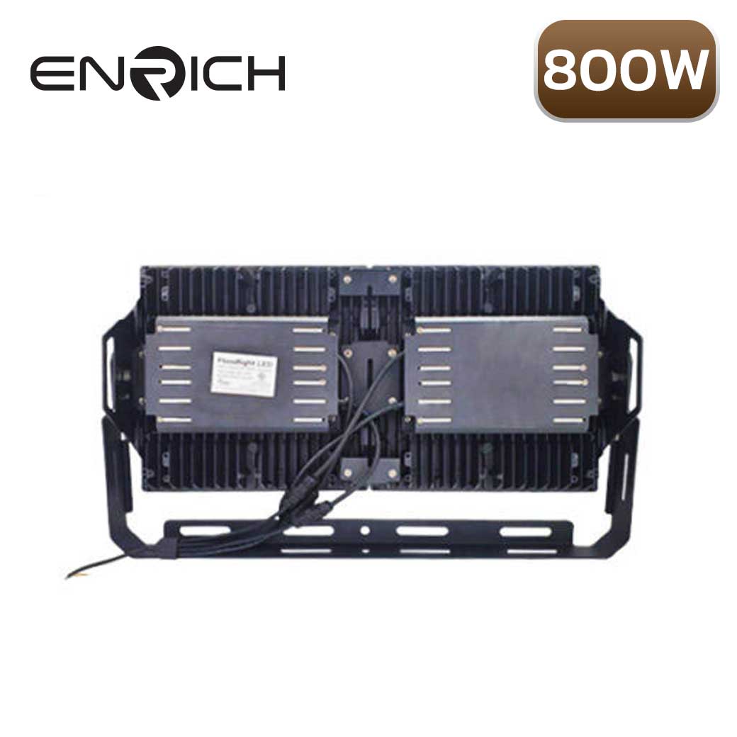 สปอร์ตไลท์ LED 800W ENRICH BRICK