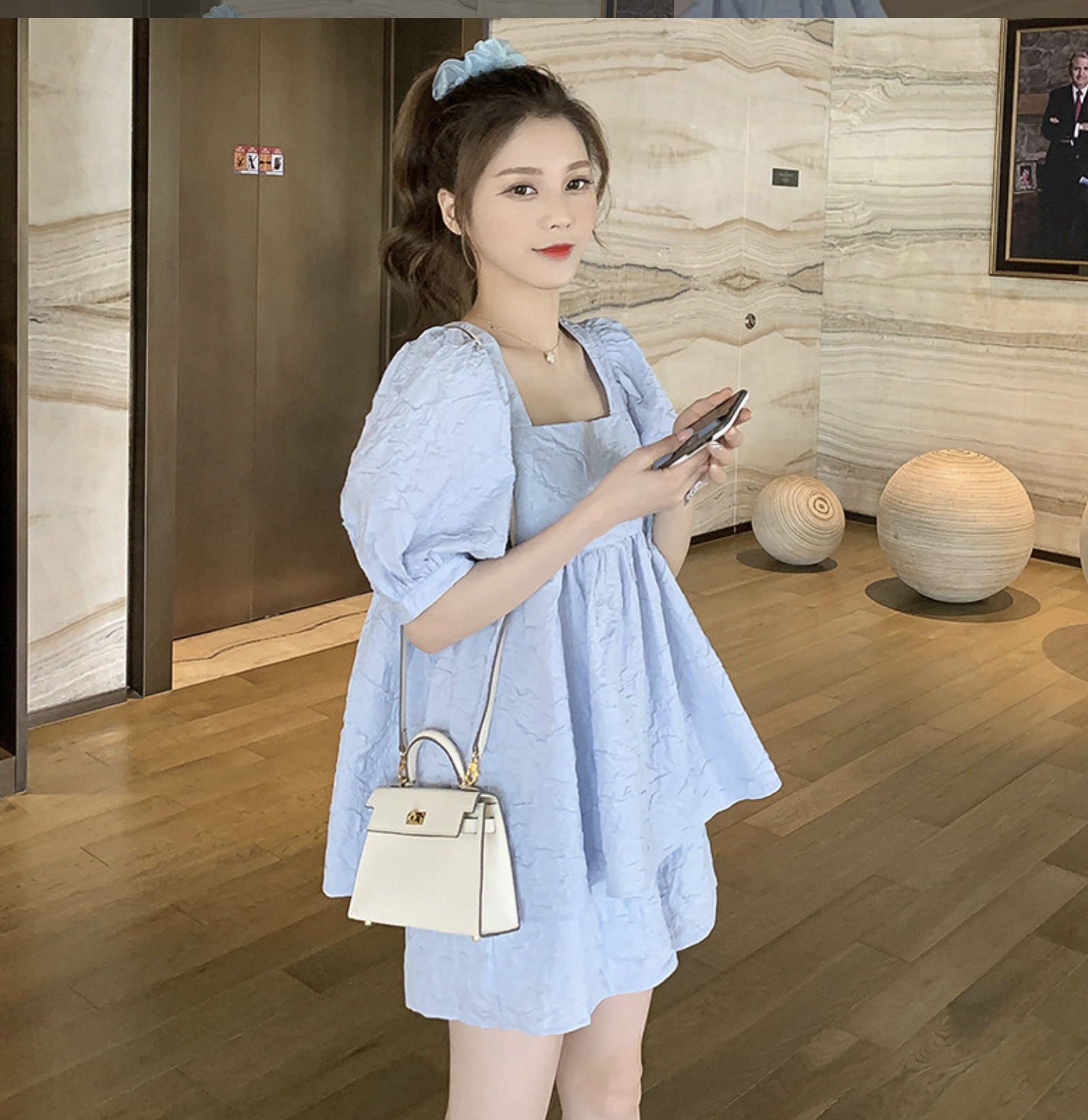 ชุดเสื้อคลุมท้อง+กางเกงขาสั้น สไตล์เกาหลี แขนตุ๊กตา ผ้าย่นนูน น่ารักมากๆ กางเกงปรับไซส์ได้ มีกระเป๋าข้าง M,L,XL,XXL