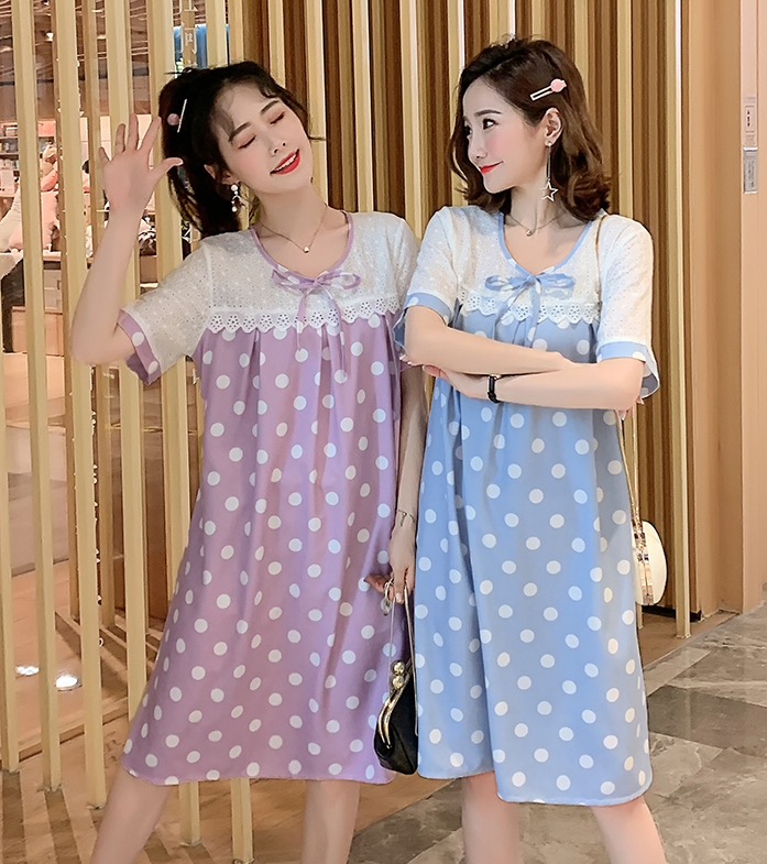 เดรสคลุมท้องแฟชั่น ช่วงบนประดับลูกไม้ ผ้าพิมพ์ลายจุด รอบท้องขยายได้เยอะ M L XL XXL