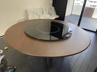 TRP Round Table 圆桌会议 餐桌 中式餐桌 配有旋转镜组 โต๊ะกลมขาสเตนเลสพร้อมชุดกระจกจานหมุนเและเก้าอี 8 ตัว โต๊ะทานหารทานข้าว ขนาด 180 ซม. Trp.Tablechairthai / ทีอาร์พี.โต๊ะเก้าอี้ไทย