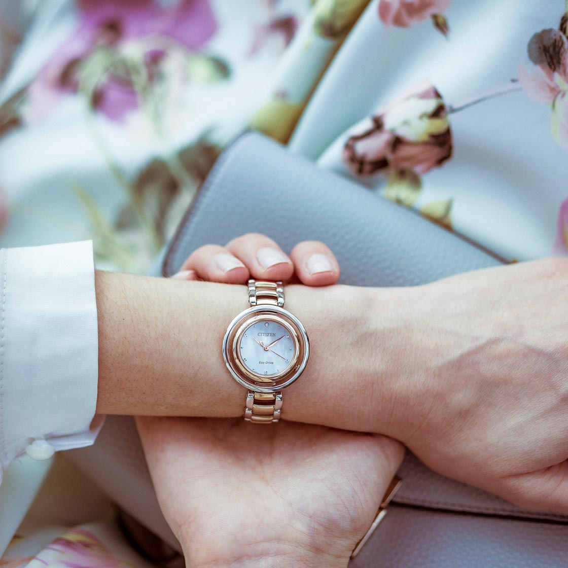 Citizen EM0666-89D นาฬิกาผู้หญิง Citizen L Ambiluna Eco-Drive Sapphire Diamond Women's Watch