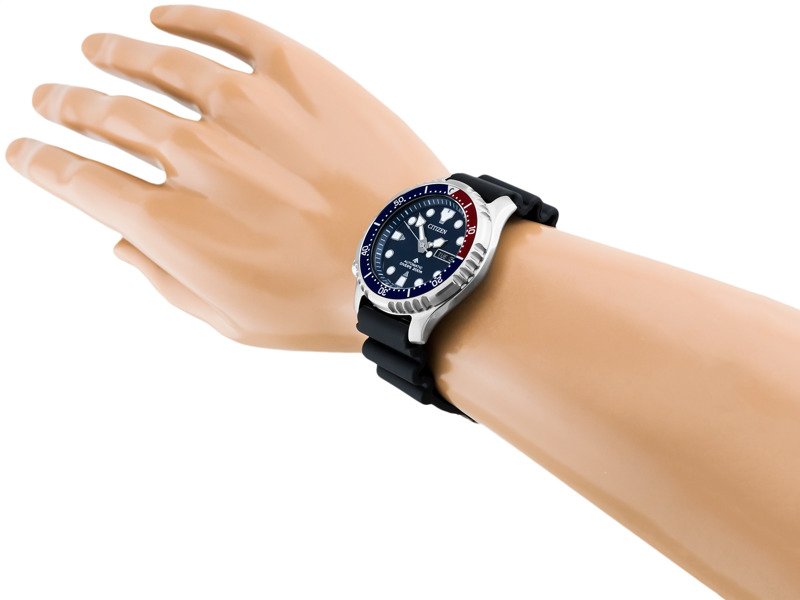 Citizen NY0086-16L นาฬิกาผู้ชาย Promaster Marine Automatic Diver's Men's Watch