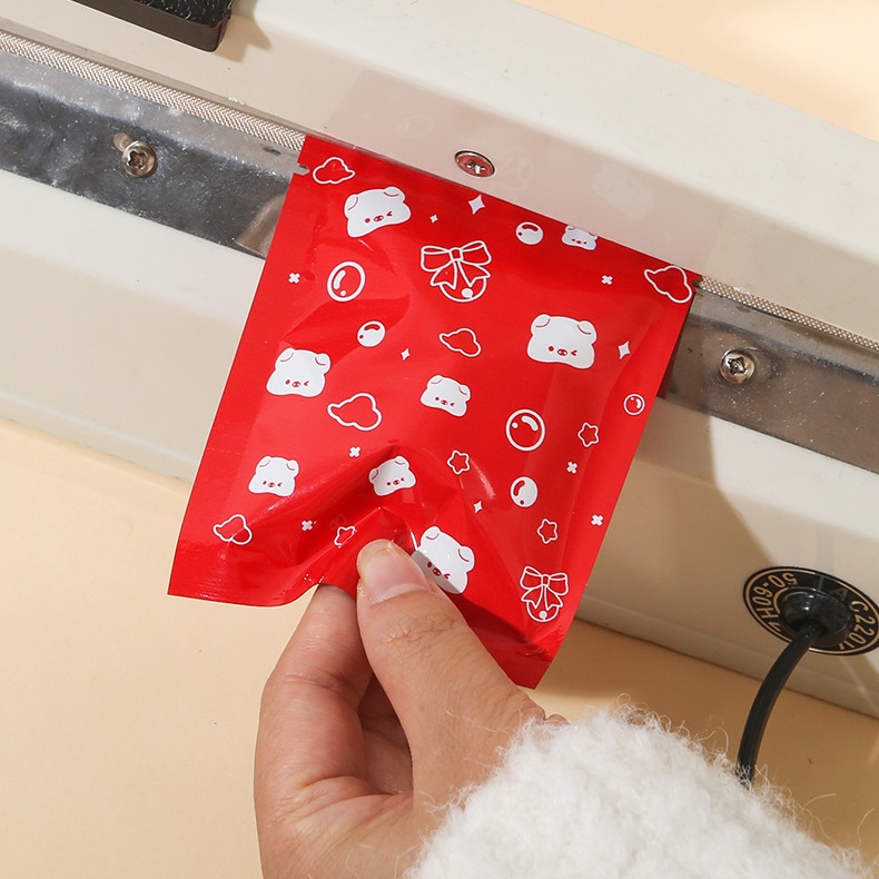 ถุงซีล 3 ด้าน ใส่ขนม คุกกี้ ลูกอม ขนาด 8x10 ซม.และขนาดใกล้เคียง จำนวน 95-100 ใบต่อแพ็ค