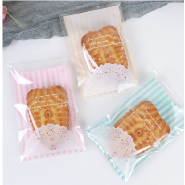 ถุงคุ๊กกี้ ฝากาว ขนาด 5x10 ซม.7×10 ซม.และ 8×10 ซม จำนวน 95-100 ชิ้นต่อแพ็ค