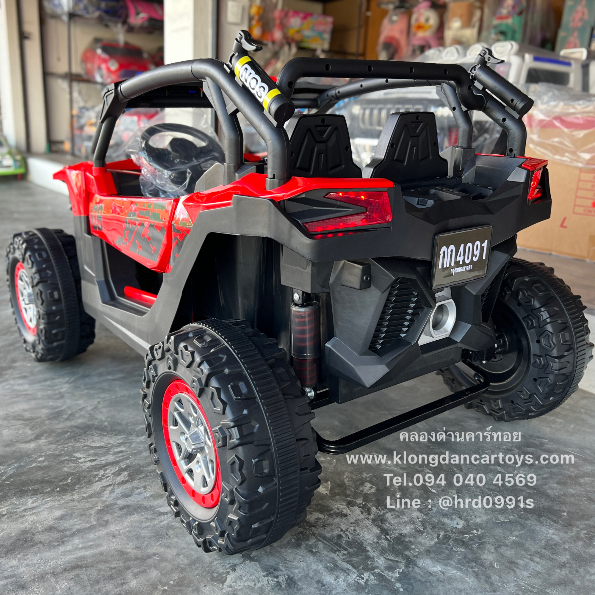 รถแบตเตอรี่เด็กนั่ง2คนบักกี้4x4💥 มีโช้คจริง4ตัว, คันใหญ่ที่สุด💥 *ขับ4มอเตอร์ แบต12v7a, ต่อบูลทูธมือถือได้* (ออกตัวสมูท, ต่อบูลทูธมือถือ เล่นUSB AUXได้, มีรีโมทบูลทูธ, ท้ายมีช่องเก็บของ) ใหญ่ๆต้องรุ่นนี้เลย