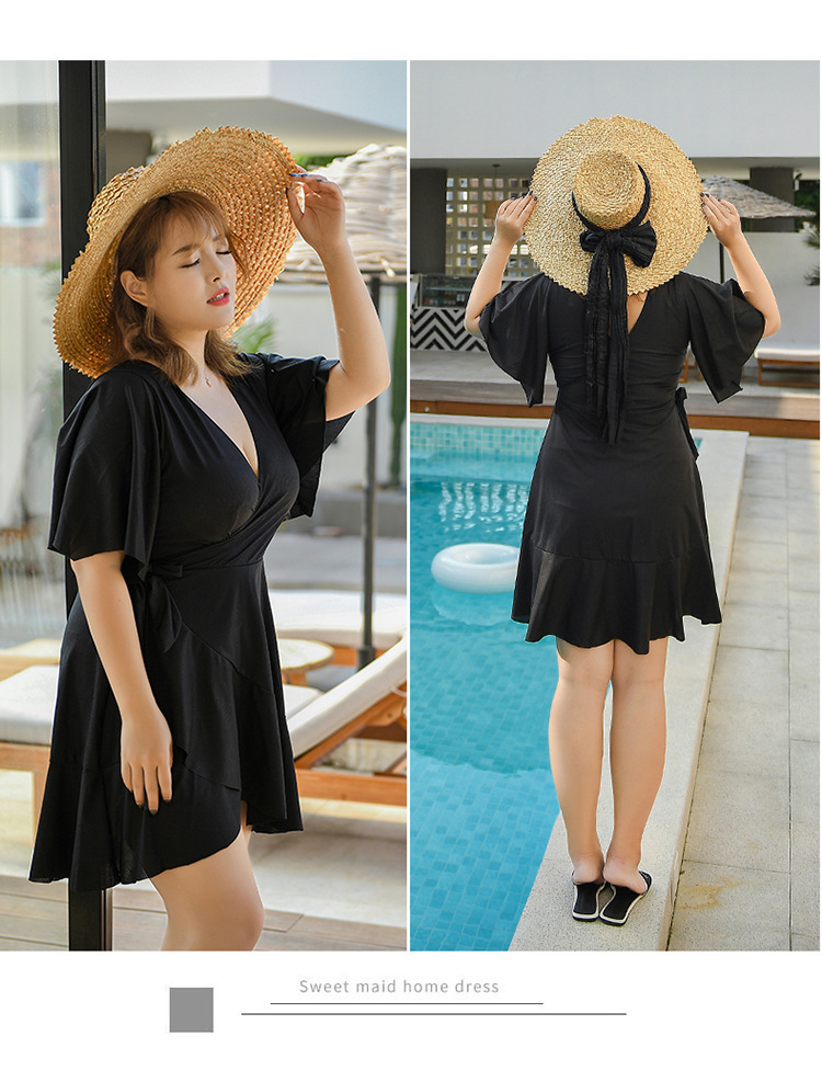 ชุดว่ายน้ำวันพีช คนอ้วน6xl พร้อมส่ง :ชุดว่ายน้ำไซส์ใหญ่เที่ยวทะเลสีดำผูกโบว์ด้านข้าง มีกางเกงขาสั้นใส่ด้านใน แบบสวยมากๆจ้า :รอบอก42 - 52 นิ้ว - เอว38 -48 นิ้ว- สะโพก42 - 54 นิ้ว