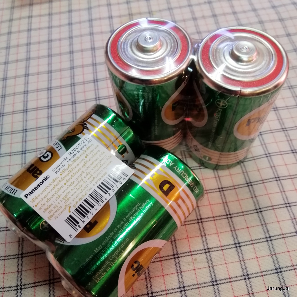 ถ่านไฟฉาย panasonic ขนาด D สีเขียว (แพ็ค 2 ก้อน) ของแท้ แบตเตอรี่ รุ่นใหญ่