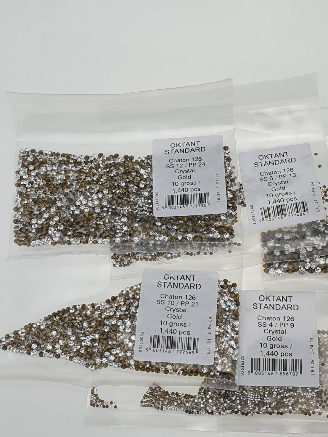 เพชรชวารอฟกี้ คริสตัลแท้ เกรดอ๊อกตั้น Oktant ก้นแหลมสำหรับงานเครื่องประดับตกแต่ง