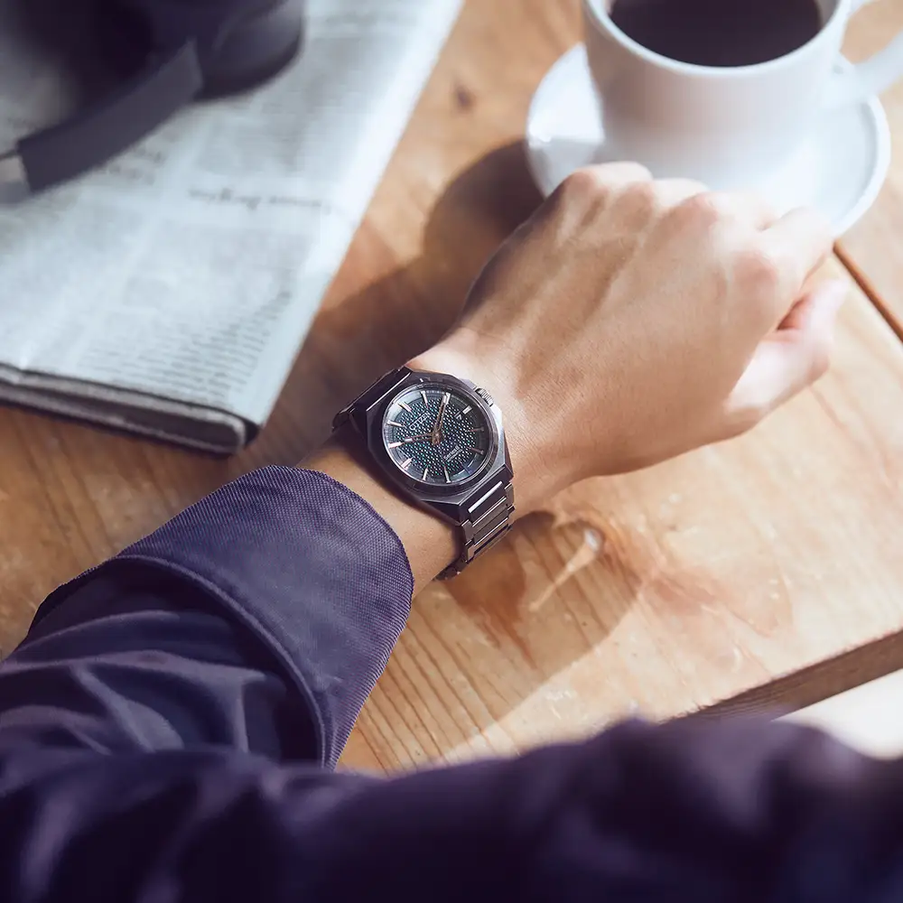 Citizen NA1015-81Z นาฬิกาผู้ชาย Series8 Automatic Men's Watch