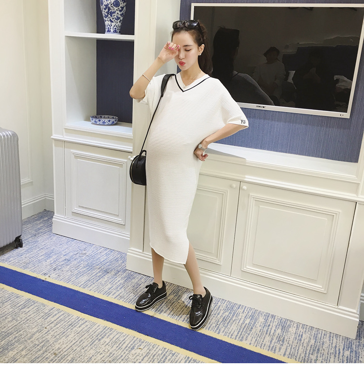 ชุดคลุมท้องแฟชั่นน่ารัก คอวี ผ้าลายนูนเนื้อดี ใส่สบาย เรียบหรู ดูแพง M L XL XXL