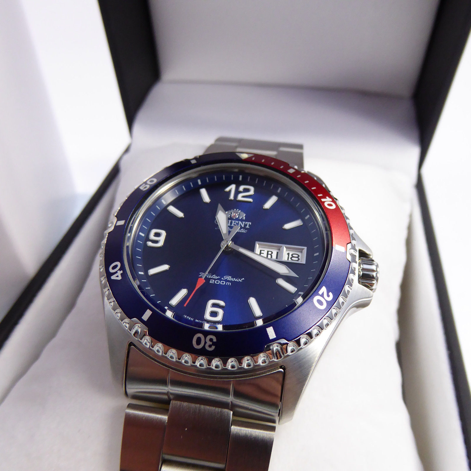 Orient AA02009D3 นาฬิกาผู้ชาย Mako II Automatic Diver’s 200m Men's Watch