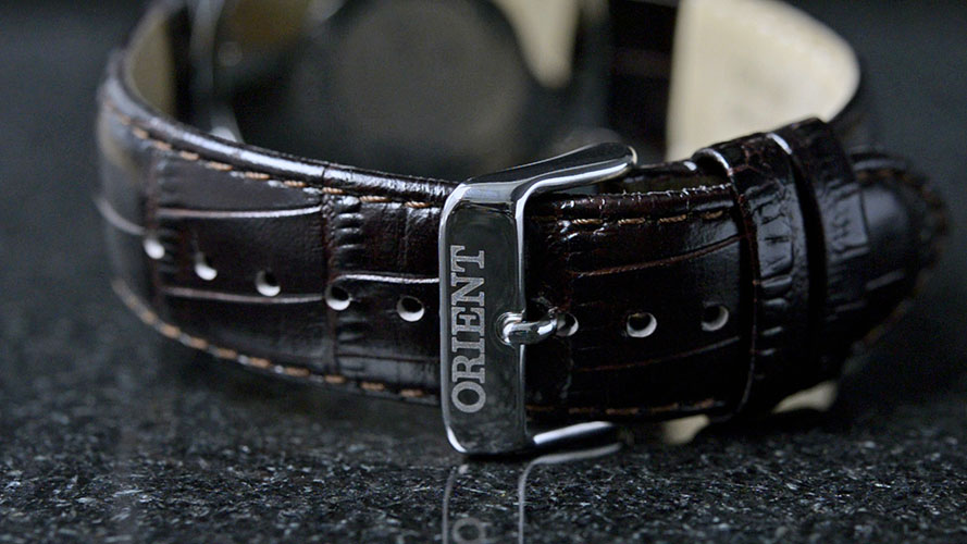 Orient AC00005W0 นาฬิกาผู้ชาย 2nd Generation Bambino Automatic Men's Watch