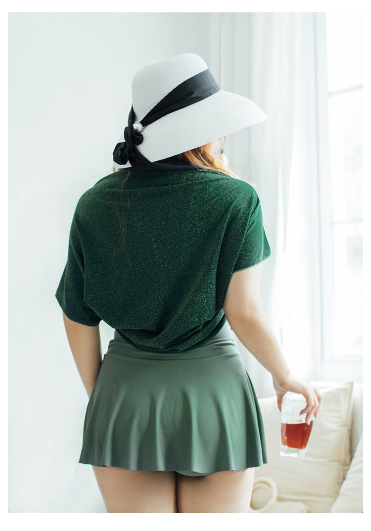 ชุดว่ายน้ำคนอ้วน 5xl พร้อมส่ง :ชุดว่ายน้ำไซส์ใหญ่สีเขียวผูกโบว์ด้านหน้า set 3 ชิ้นมีชุดวันพีช กระโปรงและผ้าคลุมแบบสวยน่ารักมากๆจ้า:รายละเอียดไซส์คลิกเลยจ้า