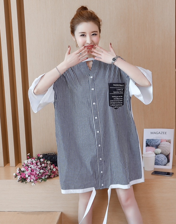 ชุดคลุมท้องแฟชั่นใส่ได้ 2ด้าน ด้านเป็นคอกลมอีกด้าน อีกด้านเป็นลายมีกระเป๋าข้าง น่ารักมาก M L XL XXL