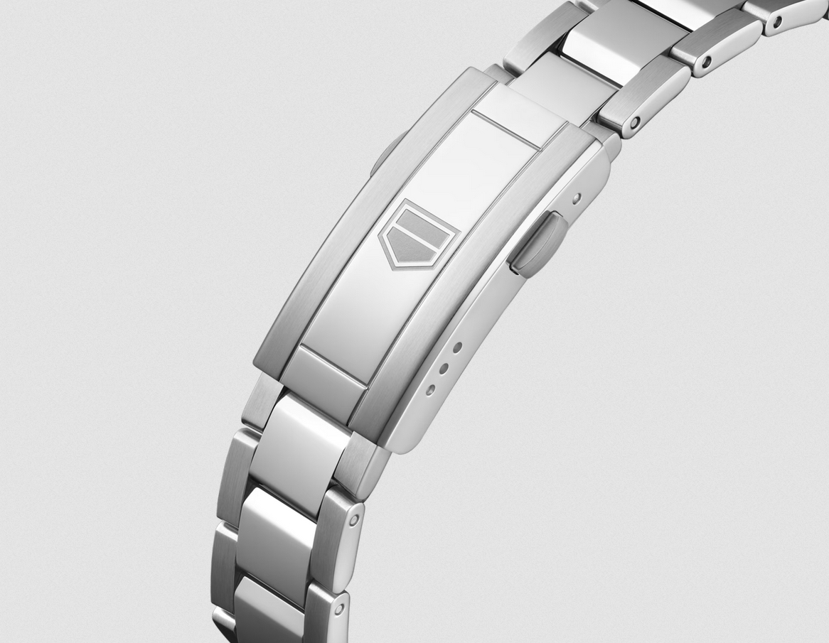 Tag Heuer WBP2411.BA0622 นาฬิกาผู้หญิง Aquaracer Automatic 30mm Diamonds Ladies Watch