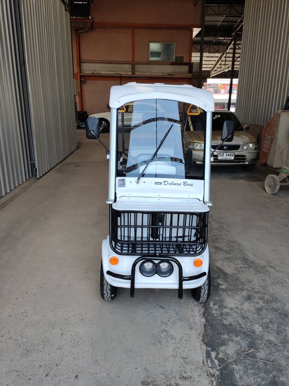 รถไฟฟ้า 4 ล้อ 4-5 ที่นั่ง รุ่น M-01T ยี่ห้อ CLP CAR ขับแฮนด์บิด